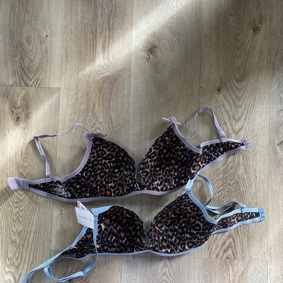 b.tempt’d push up bras - Picture 2 of 3